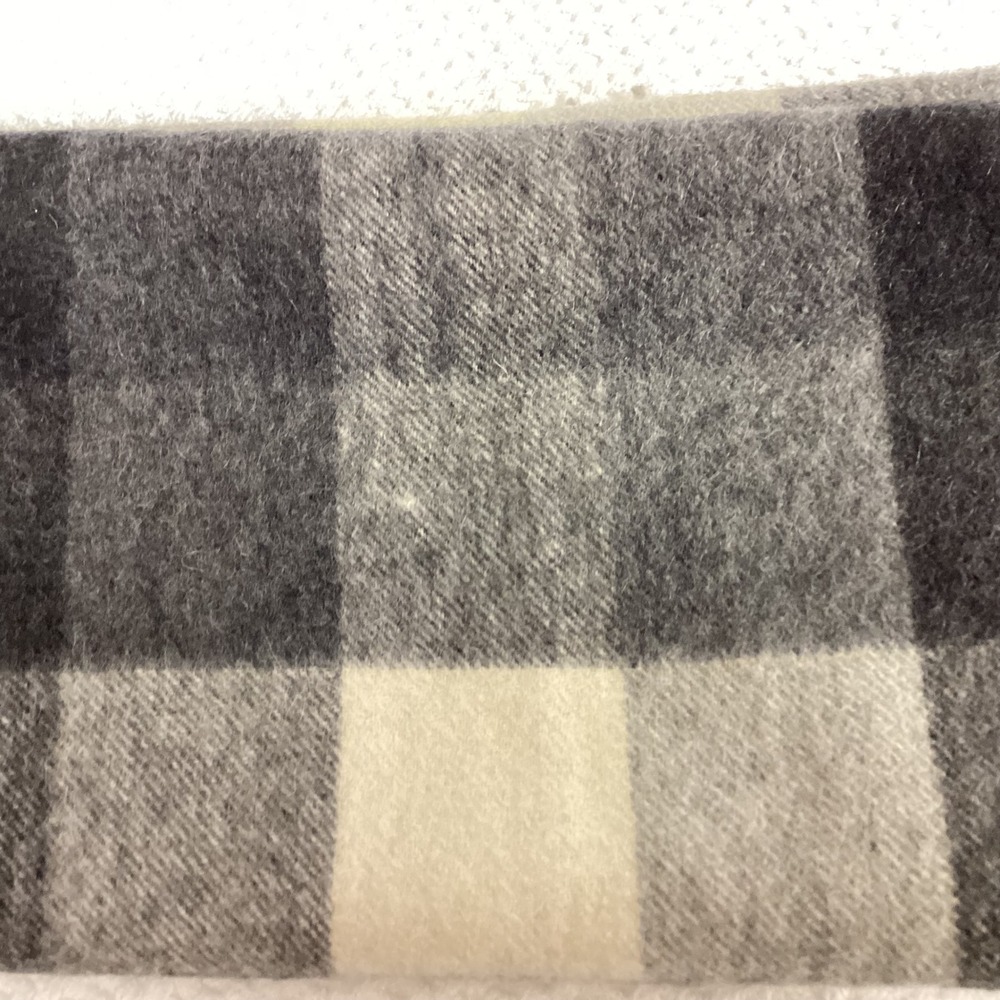 Cashmere Scarf Gray Charcoal Beige Plaid Warm‎ Winter Soft Fringe Shawl Unisex - Picture 3 of 12